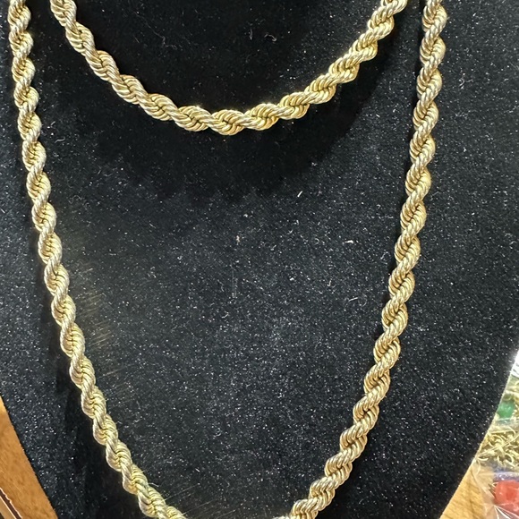 Christian Dior vintage rope chain 15” long - Picture 8 of 8